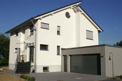 Mehrfamilienhaus